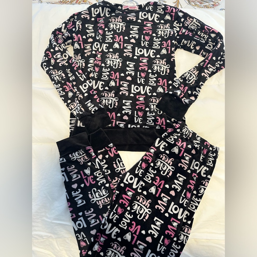 Love pj set